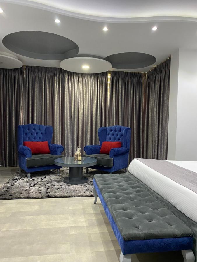 New W Hotel Tirana Extérieur photo
